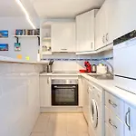 Sunstay Costa Pretty Flat Ii Торремолінос